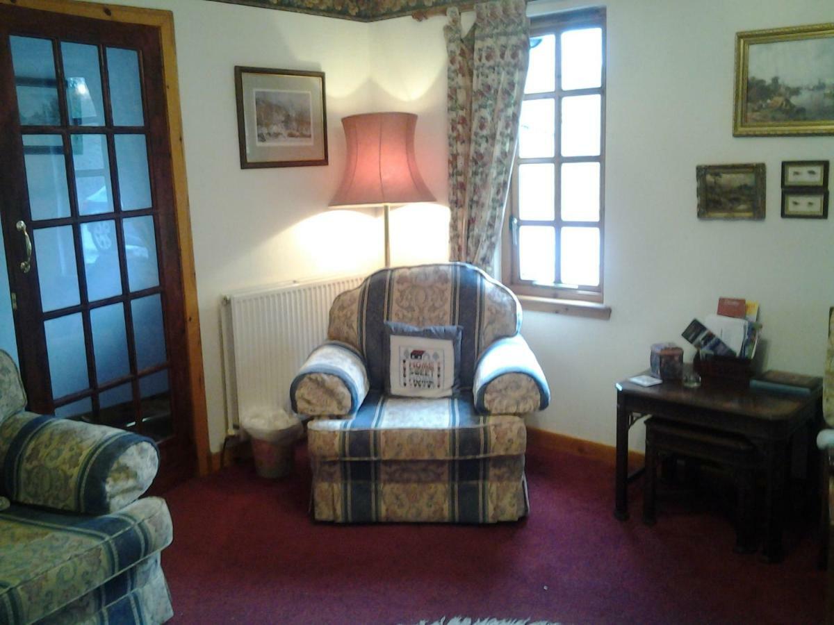 Toll Bridge Lodge Банкори Экстерьер фото